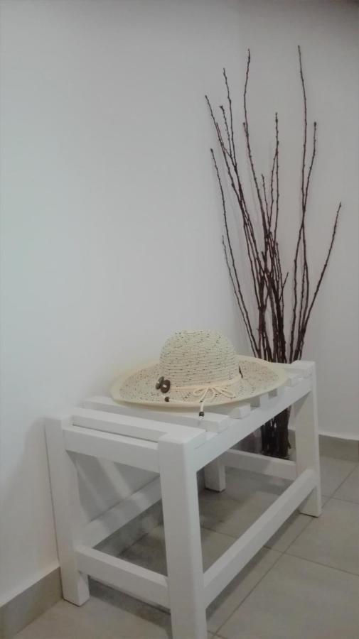New Sea Escape Boutique Apt-Agii Aposto Li Beach Chania  Ngoại thất bức ảnh